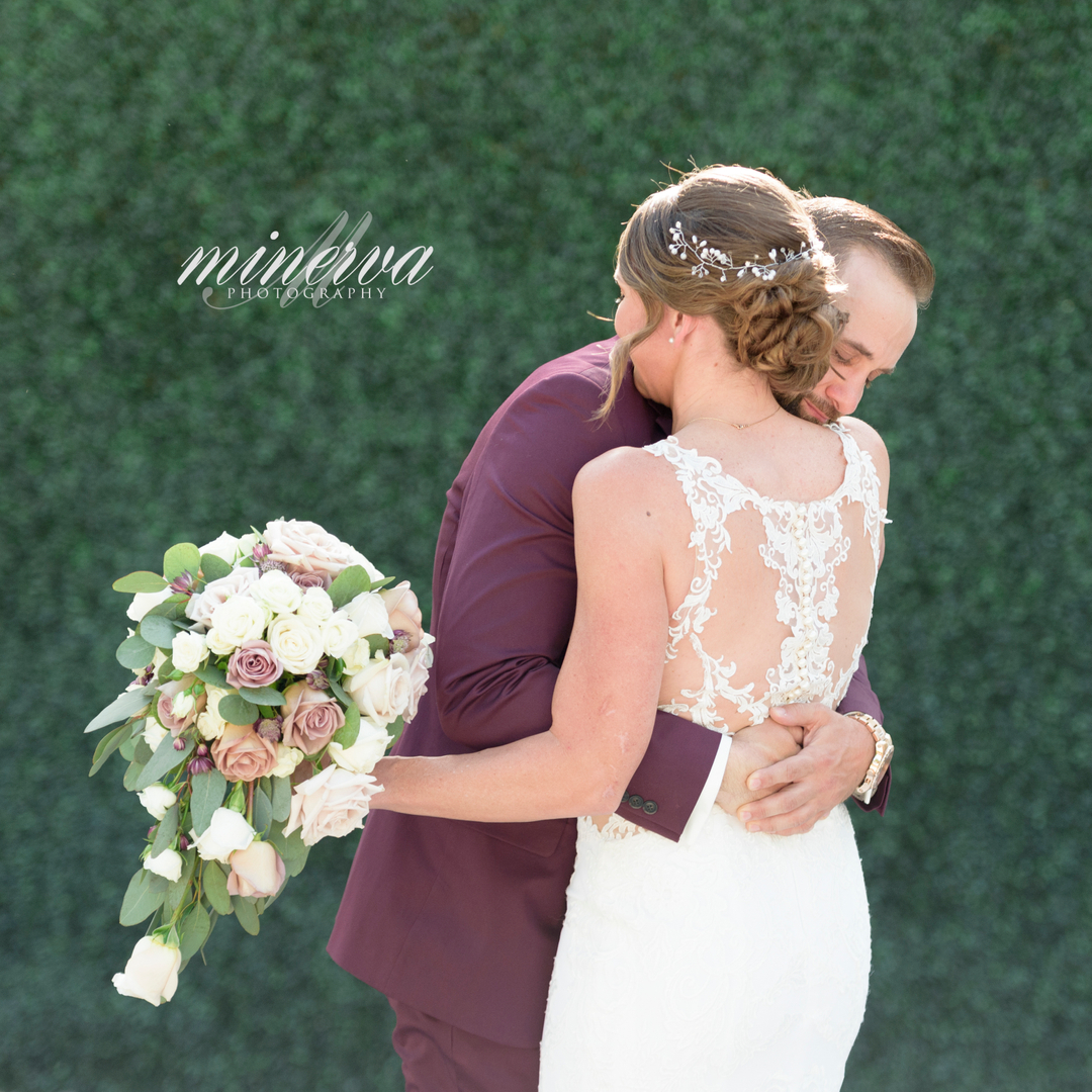 MinervaPhoto's tweet image. That moment right after the first look ♥️ 
.
Photographer: @minervaphotography | Venue: @cypresscreekfarmhouse | Caterer: @premiereventsorlando | Cake: @sweetmissvs | Florist: @cdcfloral | Makeup &amp;amp; Hair (Bride): @aboutfacedesignteam | Makeup &amp;amp; Hair (Bridesmaids): @hairontheru