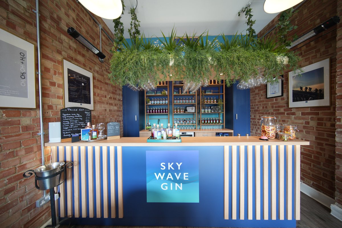 We have just been reminded of this mighty fine write up - have you see what we are up to?
 bucksoxon.muddystilettos.co.uk/eat-out/local-…