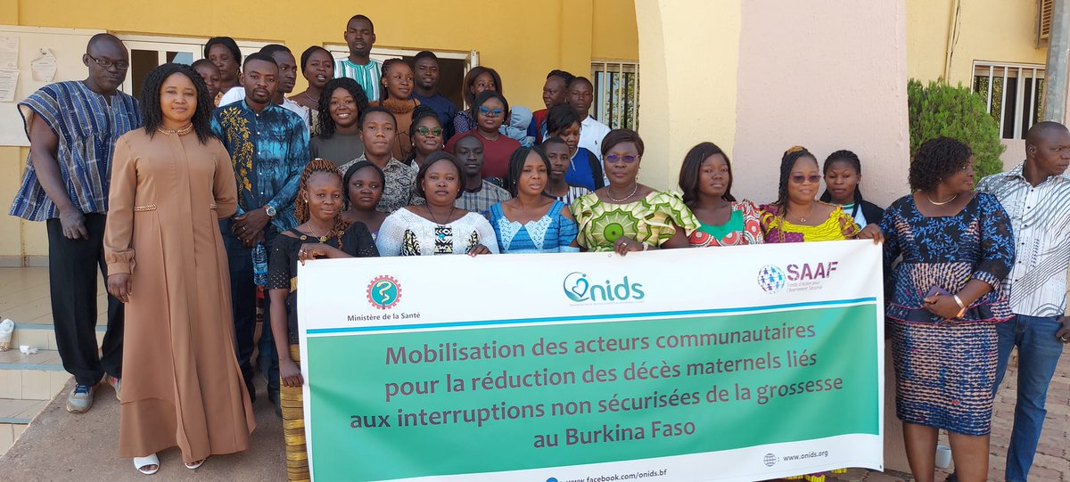 OnidsBF's tweet photo. Atelier de formation de 30 parajuristes (régions du Centre & du Centre-Est du #BurkinaFaso) dans le cadre du projet de réduction des décès maternels liés aux interruptions non sécurisées de la grossesse
@SAAFfund @ippf @MSIBFa @SANTE_BF
#protocole_de_maputo #stop_unsafe_abortion https://t.co/CM1iGlxxzp