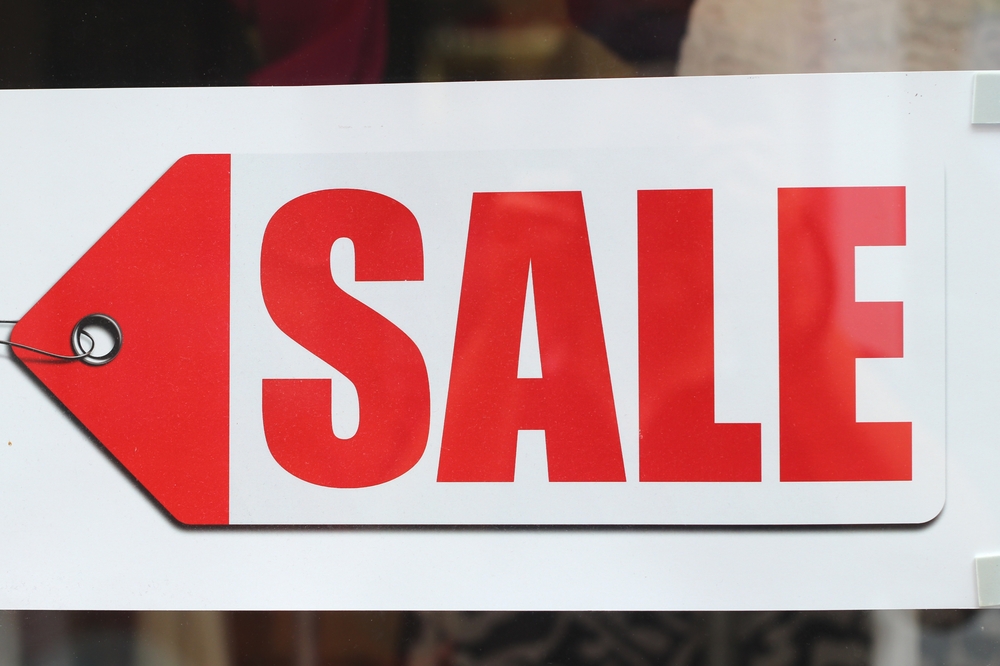 PanCanResearch's tweet photo. SALE! If you're quick you can bag an absolute bargain - our Christmas cards are HALF PRICE! order here: https://t.co/KPkv36khJR https://t.co/4GLEITuilY