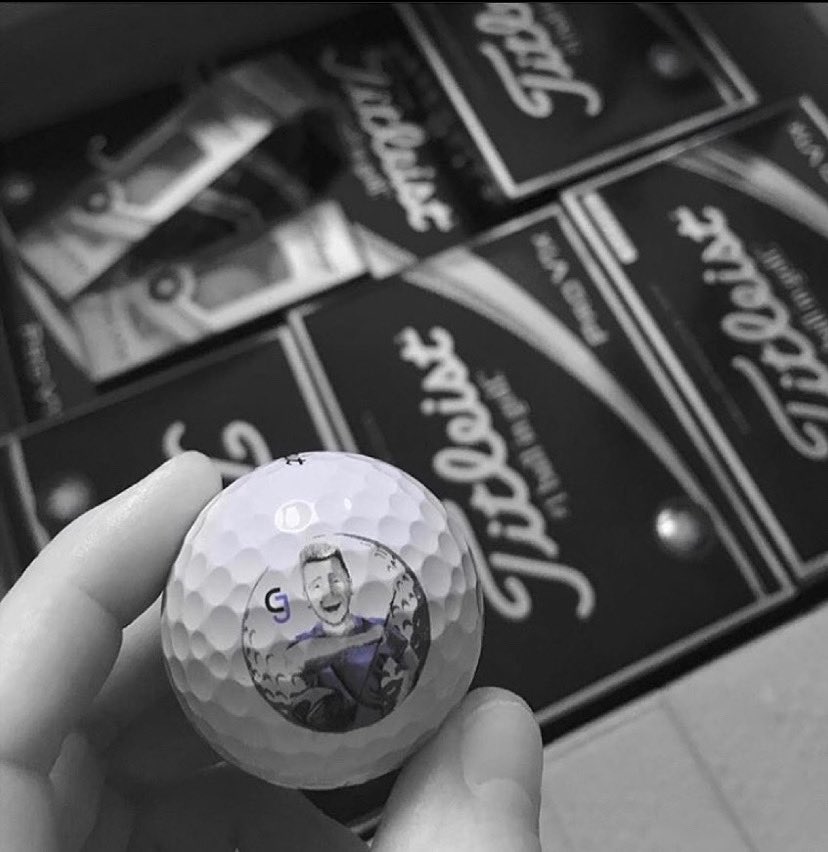 ⛳️GIVEAWAY⛳️ I will be giving away 2 × dozen Pro V1X's THIS Friday Eve. All you need to do is follow & retweet to be in with a chance of winning. Good luck golfers! 🏌🏿‍♂️🏌️‍♀️