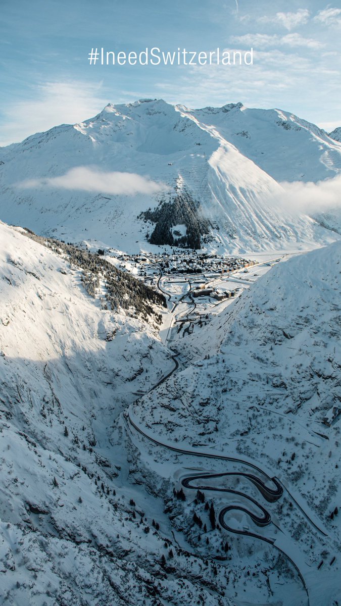 #WallpaperWednesday: un petit coucou hivernal depuis la Suisse sur votre smartphone - à télécharger comme fond d’écran. #IneedSwitzerland 📍 Andermatt