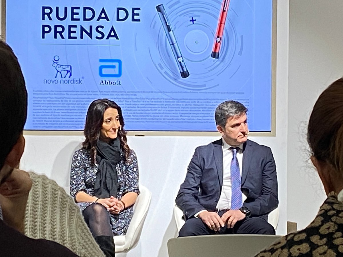 isanidad's tweet photo. 🔴#EnDirecto_iSanidad| “Con un buen manejo de la #diabetes, la persona consigue vivir con su diabetes y no para su diabetes. La diferencia es más que importante”. Explica @Ruth_Gaspar_, enfermera educadora en diabetes del Hospital La Paz

@NovoNordiskES @AbbottGlobal https://t.co/0VZF5XEZf5