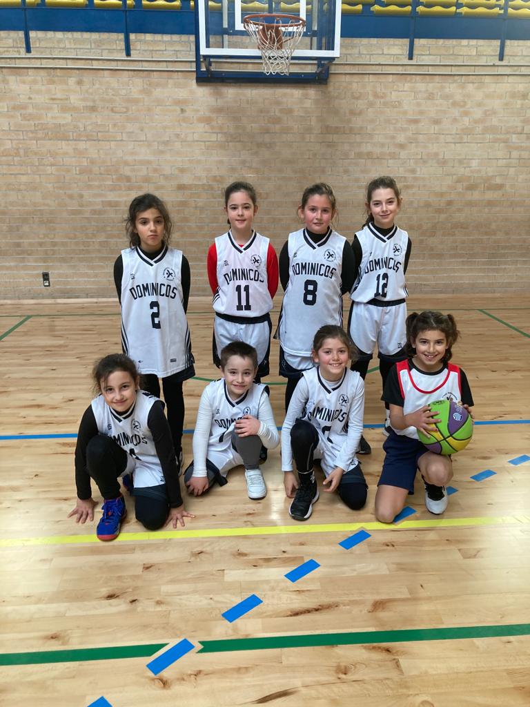 dominicosbasket's tweet photo. Nuestros resultados del pasado fin de semana:
SMD Zuera 24 - 55 Benj Mixto
Alevín Fem C 34 - 35 SMD Zuera
Jesuitas B 21 - 37 Pre Inf Masc
@BSKTMarianistas 12 - 50 Pre Inf Fem
@moncayobasket 44 - 33 Inf Fem
Inf Masc 59 - 28 @LaSalleGranVia
@BasketVenecia 77 - 44 Cadete Fem https://t.co/Xn3o4fhtYb