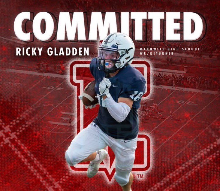RickyGladden18's tweet photo. COMMITTED⚔️⚪️🔴🛡️ #BORO
@CoachNulph @Coach_Tiz @CoachPapley @Coach_DeMaio @CoachHartungEU @CoachGreene325 

@bo_orlando @NateDavison4 @COACHSLOCUM @FBCoach_Spoon @jjferraro50 @CoachDFrank @MattG1314 @magnusver13 https://t.co/tuSYzW1bCz