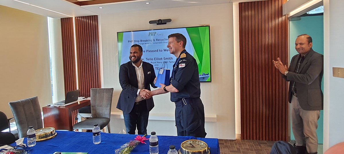 MdZahirPhp's tweet photo. @patel_javed @hms_tamar @UKinBangladesh Excellency, today we had the honor of receiving the commander of hms tamar and his team at php ship breaking and recycling facility https://t.co/g8vWS3UmxY