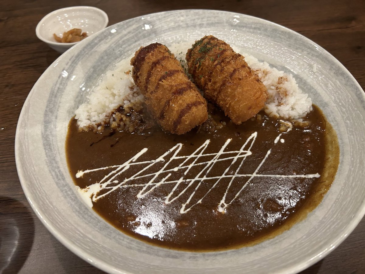 SAGANryosuke's tweet photo. #ここ最近の状況 

カレーばっか🍛😇 https://t.co/obmAVXC4aM