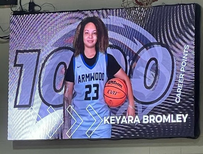 Armwood Lady Hawks (@armwoodlady) on Twitter photo Congratulations to <a href="/KeyaraBromley/">Keyara Bromley</a> on becoming only the 6th player in school history to reach 1,000 points.
<a href="/Biggamebobby/">Bob Putnam</a> <a href="/BallersInTheBay/">Ballers In The Bay</a> <a href="/BayAreaHoopsfl/">Reg Burke ΦΒΣ🤘🏾</a> <a href="/tperkinsbball23/">Tony Perkins (Florida Basketball Bulletin)</a> <a href="/PGHFlorida/">Prep Girls Hoops Florida</a> Congratulations to <a href="/KeyaraBromley/">Keyara Bromley</a> on becoming only the 6th player in school history to reach 1,000 points.
<a href="/Biggamebobby/">Bob Putnam</a> <a href="/BallersInTheBay/">Ballers In The Bay</a> <a href="/BayAreaHoopsfl/">Reg Burke ΦΒΣ🤘🏾</a> <a href="/tperkinsbball23/">Tony Perkins (Florida Basketball Bulletin)</a> <a href="/PGHFlorida/">Prep Girls Hoops Florida</a>