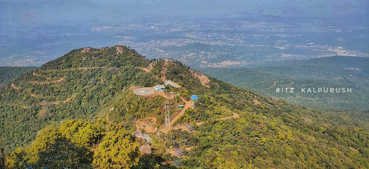 “Mountaintops are for views and inspiration, but fruit is grown in the valleys.”
.
.
➡️Follow: @itz_kalpurush
➡️Device: #vivot15g
.
.
#plateu #love #sky #hill #Trending #explore #instagood #naturelovers  #trees #valley #india #trip #jharkhand #madhuban #parasnath #shikharji