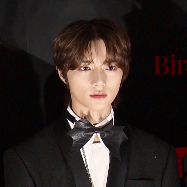 juhoouun's tweet photo. @yeonjwun @daeguboiy @byutif_ @TinderWORP /lirik ke juwun ; tabok dikit palanya ; bisik/ "pliss! ngapain lo yanto melet gituu!! tidur luar juga nih --"

/elus dada ; tarik napas terus buang ; senyum ke priest dan ngangguk/ iya saya siap kok 😅

#18YJBG https://t.co/A6K1sTLSMQ