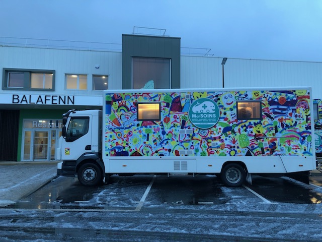 <a href="/LeMarsoins/">Le MarSOINS</a> vous attend toute la journée, pour des actions de prévention en santé sur la thématique de l'audition
📅 Ce mercredi 18 janvier
👂dépistage auditif
⏳de 9h à 16h
📌sur le parking du Balafenn Café Restaurant
#santé #dépistage #audition #balafenn