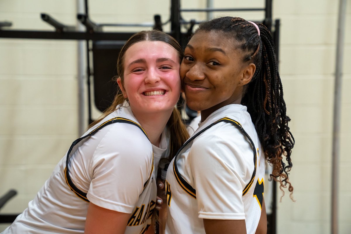 hthsgbb's tweet photo. Wishing 2 very special players a Happy Birthday! Happy 17th Birthday @sophia__mace and Happy 16th Birthday Delaney Klaus!!
#hthsgbb #htdtw #techontop #cobranation https://t.co/keqT6CAGoO