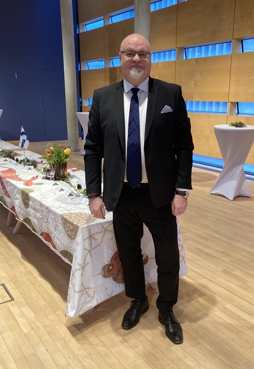 EsaWrang's tweet photo. Tänään @FoodFromFinland tilaisuus täällä Berliinissä Pohjoismaiden lähetystöjen tiloissa, yhdessä @FinBotschaftDe (Suomen suurlähetystö Berliinissä). Saksalaisia ostajia ja partnereita tulossa talo täyteen. Hienoa! @BusinessFinland https://t.co/8qE8ZPjHnE