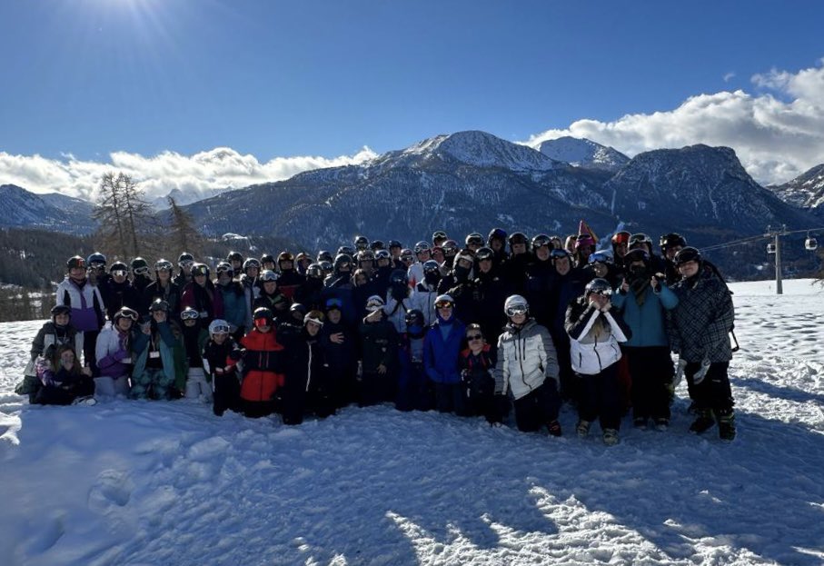 PcsAski's tweet photo. 🇮🇹⛷Sansicario 2023 ⛷🇮🇹 https://t.co/IHyDqw4P2F