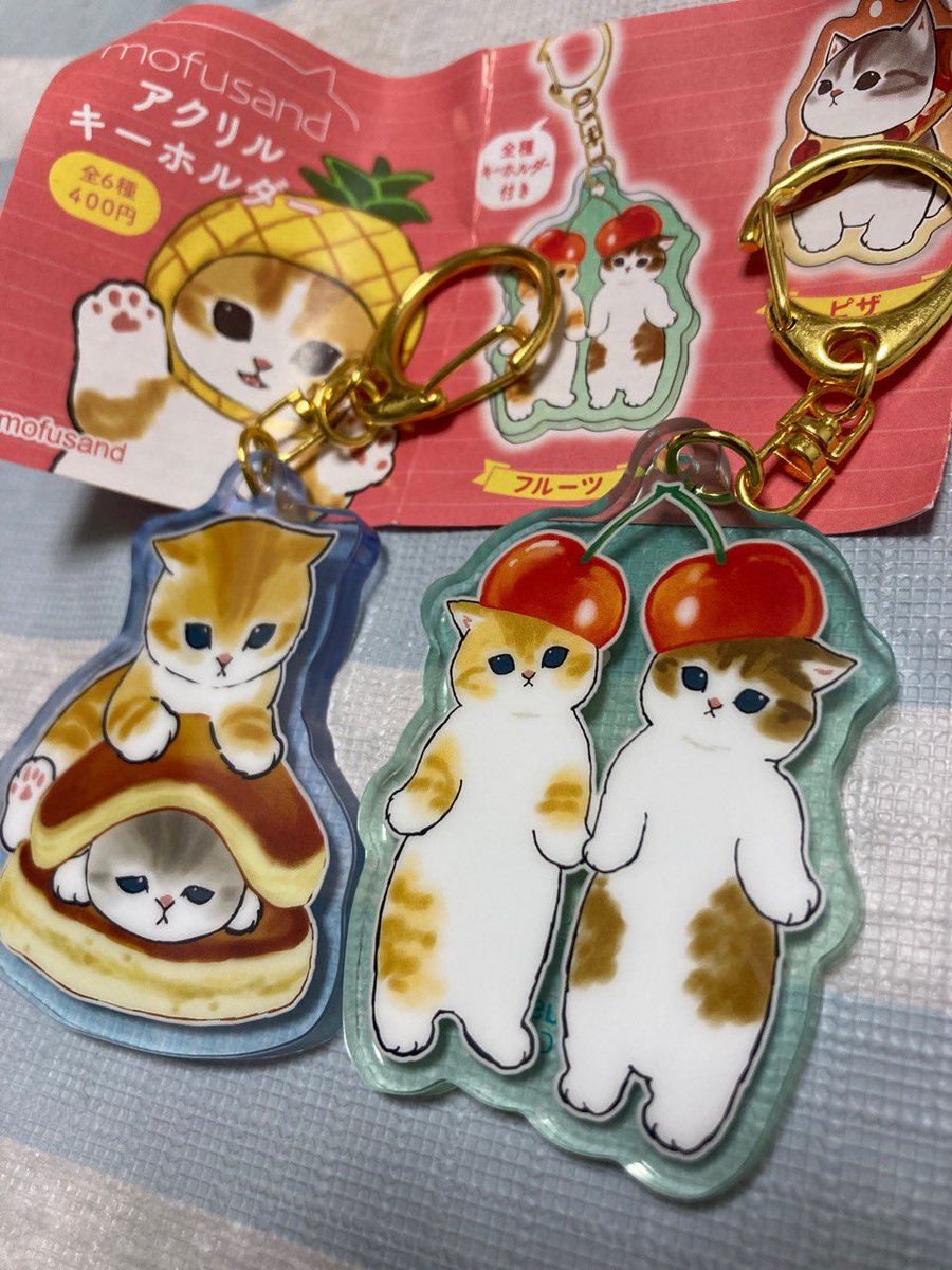 新品】 仲良し双子カラスの刺繍キーホルダー aratake-dental.com