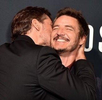 pacsalispunk's tweet image. oh to plant a kiss on his cheek