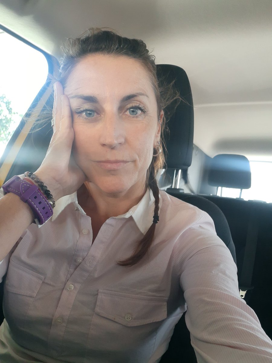ANAISABELGONZL2's tweet photo. Así estoy después de 3 horas de ratificación de #informepericial
Primero visita con la jueza en el lugar de los hechos, después traslado a los juzgados y 20 minutos de interrogatorio por parte del abogado contrario.
#TopografiaMasQueMedir menudo día 😱
¿Y vosotros bien? 🙄 https://t.co/jMA5Nz23PN