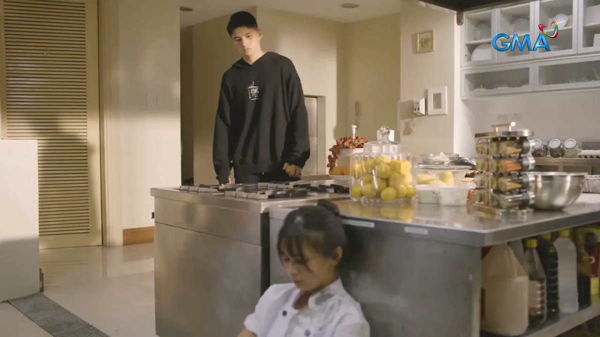 ALFIAOfficial21's tweet photo. Bad look lang talaga si Nero pero inside naman sobrang bait at siya rin unang lumapit talaga kay Florence harthart
#LuvIsNerosPasabog
FordaCry Florence
@realsofiapablo
@itsmeallenansay
@gmanetwork
@GMADrama https://t.co/WJRVLdVb4o