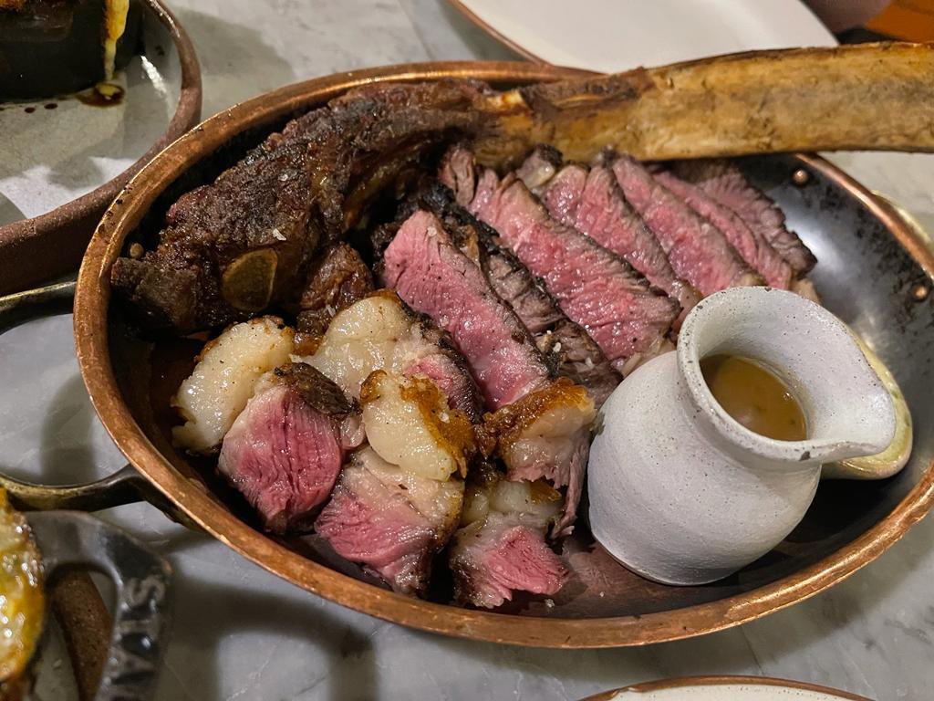 Thomas Hanson tweet media