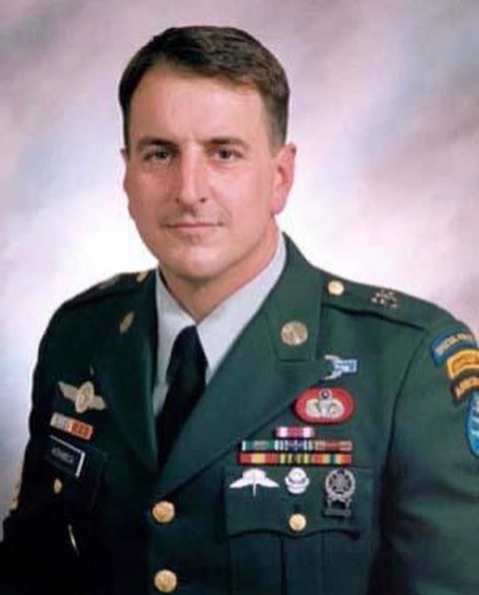 op_hawkeye's tweet photo. 1.18.2004 ~ Master Sergeant Kelly Hornbeck πΊπΈ
#OpHawkeyeRemembers #KellyHornbeck #3rdInfantry #TheOldGuard #7thSFG #10thSFG #BronzeStar #PurpleHeart #DeOppressoLiber
π https://t.co/2FLH9cjHLZ
π https://t.co/FYnhbM8T8O
π° https://t.co/dbCNsyy0DP
π¨ https://t.co/l9Fjhuemn8 https://t.co/vhxZRrpwJ1