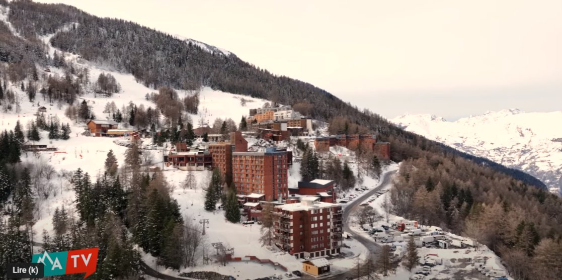 🐕‍🦺5ème étape de <a href="/lagrandeodyssee/">La Grande Odyssée VVF</a> 2023, compétition internationale de chiens de traîneaux aux <a href="/LesKarellis/">STATION LES KARELLIS</a>
🎬(4min43) youtu.be/43yZZHn-tX0

#Savoie #Karellis #Mauriennisezvous #Maurienne #chiensdetraineaux #Musher #VVF