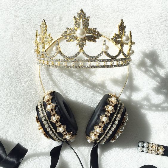 PowerFMZambia's tweet photo. Have you tuned in yet? The Queens of Drive are playing the hottest jams from 15:00 to 18:00.
Tell us what jams you want to hear on the show! |
#TheQueensOfDrive #PowerFM #YouthRadio #Zambia #DriveTimeRadio https://t.co/9ui0SfP4dT