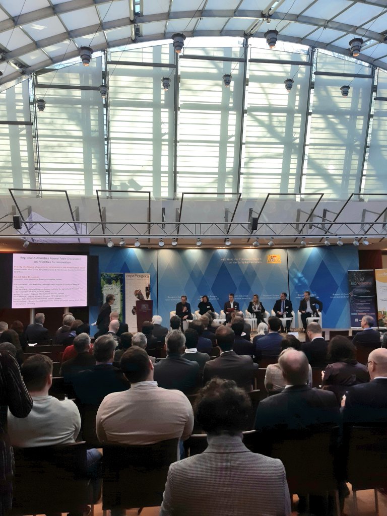 Itä- ja Pohjois-Suomi mukana Brysselissä Forest Innovation Workshop -tapahtumassa.
<a href="/pohjoiskarjala/">Pohjois-Karjala</a> osallistui aluejohtajien Priorities for Innovation -paneeliin. #ForestInnovation 🌲 <a href="/ERIAFF_Network/">ERIAFF Network</a> <a href="/efibioregions/">EFI Bioregions Facility</a> <a href="/ToscanaBXL/">Regione Toscana BXL</a> <a href="/COPACOGECA/">COPA-COGECA</a> <a href="/ForestETP/">FTP</a> <a href="/EUSTAFOR/">European State Forests</a> <a href="/Euromontana/">Euromontana</a>