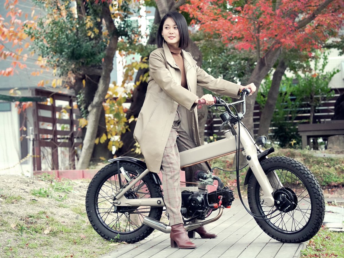 Partenza_velo's tweet photo. #velocub

ここ最近、���の可愛いベロちゃんを見にきてくれる人が増えた気がする😊
ボディの色、��ちゃ迷ってこの色にしてよかった❤️
80ccにして良かった！

#スーパーカブ　#カスタムカブ　#バイク女子　#バイク好きと繋がりたい　⁦@yusr500⁩ https://t.co/uVUDpuCEPo