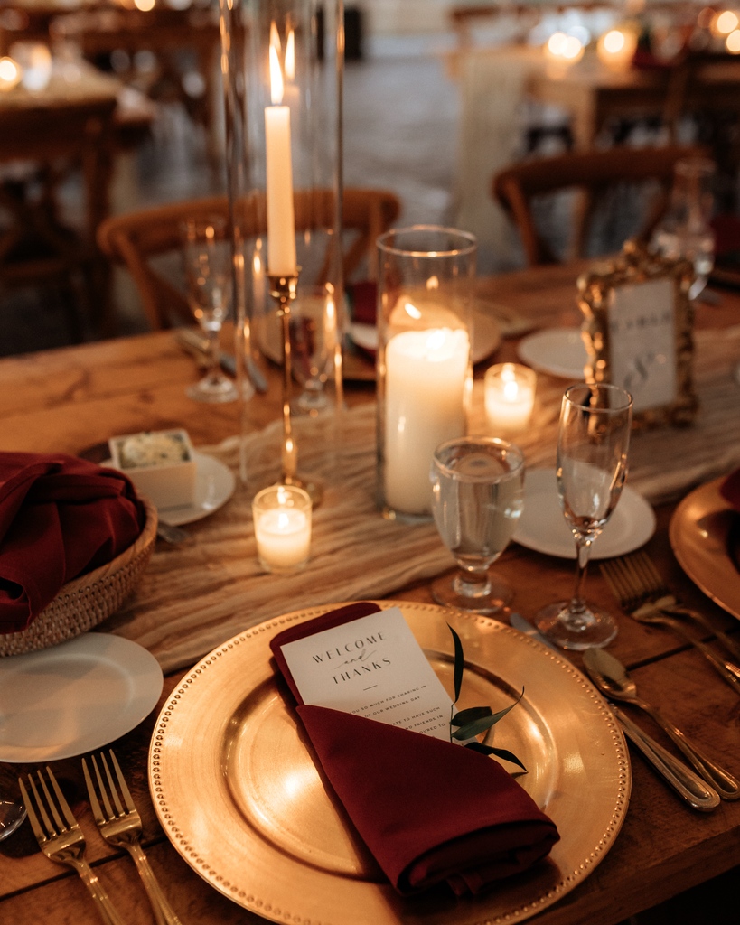 We’re still dreaming about Gabriella &amp; Angelo’s beautiful table scape. Who’s ready to kick off the 2023 wedding season?! 

Venue <a href="/junefarms/">June Farms</a> 
Wedding Planner @Princepellmangroup 
Catering <a href="/nicolesofalbany/">Nicole's Restaurant/ Special Events & Catering</a> 
Florist @fleurtaciousdesigns 
Photographer @cassandradayephotography