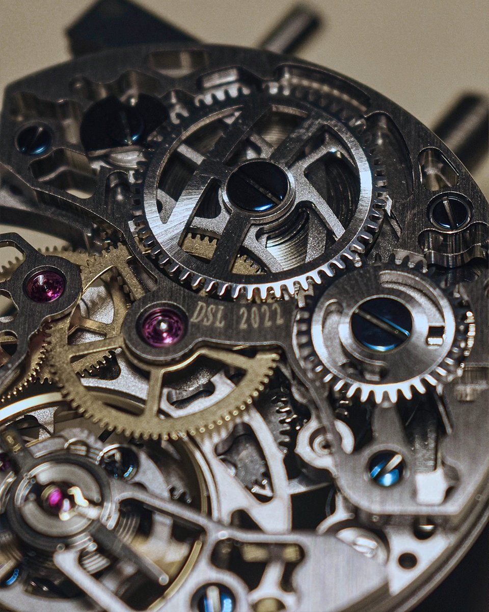 initiumwatches's tweet photo. Make it special; make it yours by engraving any personal message on the movement, the case or the straps. A word, a date or even an image, there is an infinity of possibilities to decorate your creation!

#initiumwatches #engraving #personalized #watch #makeitspecial #makeityours https://t.co/B5V7E6BioN