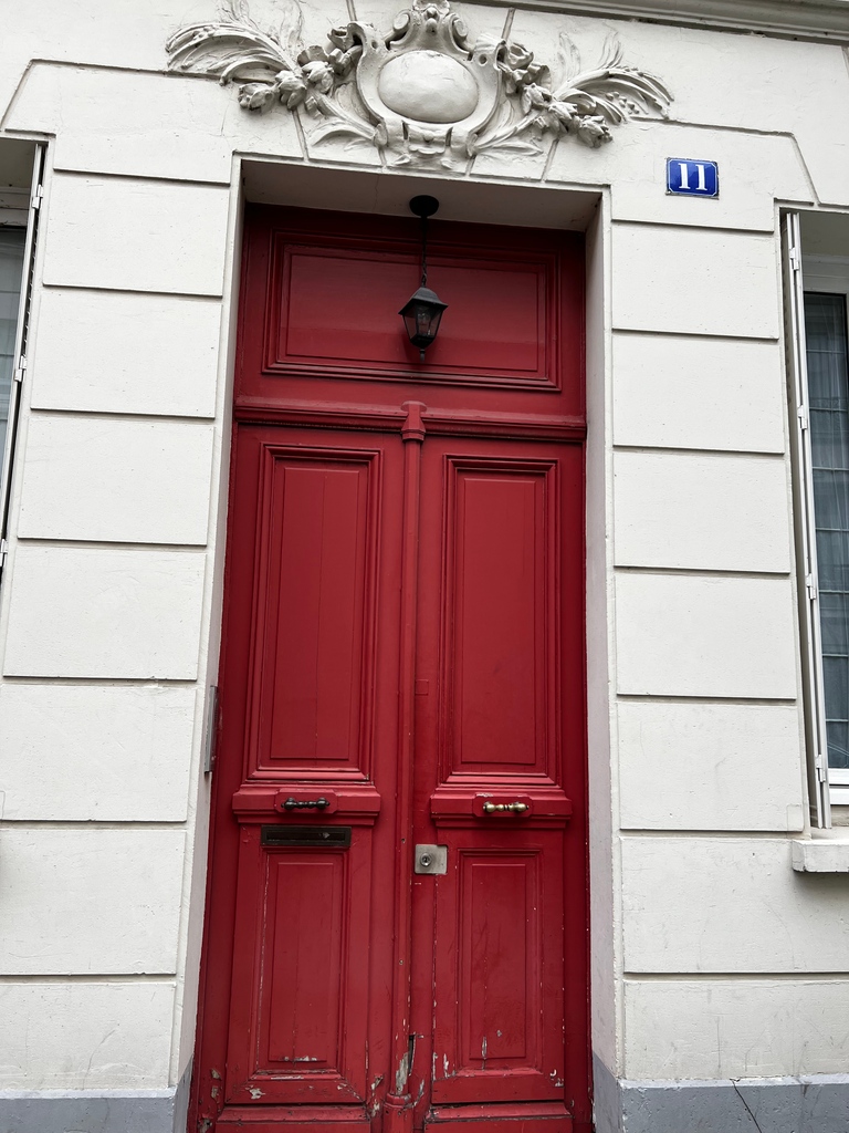 carablack's tweet photo. Somewhere in Paris
#ihavethisthingwithdoors #frenchdoorseries #parisdoors #architecturehunters #colorfuldoors #doorsofparis #parisiandoors #doorsinparis #parisdoorsareamazing #parisdoorstyle #parisdoorsaremagic #frenchvibes #reddoorsofparis https://t.co/LRu8hrrzKx