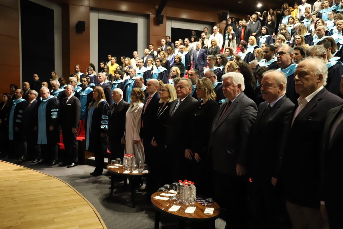 Öğrencilerimizi uluslararası düzeyde akademik eğitimle buluşturan Bahçeşehir Üniversitemiz, 25 yaşında. Hedefimiz olan dünya üniversiteleri arasında ilk 500'de yer alma başarısını hep birlikte yerine getirmenin haklı gururu ve mutluluğuyla 25. yılımız kutlu olsun...#BAU25Yaşında