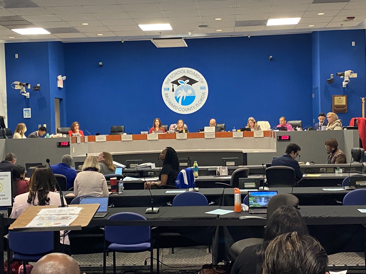 Joan Murray (@joanmurraycbs4) on Twitter photo After swearing in gov appointed Dan Foganholi the broward school bd is getting ready to decide on a search firm to look for a permanent full time superintendent if Vickie Cartwright isn’t retained <a href="/CBSMiami/">CBS News Miami</a> After swearing in gov appointed Dan Foganholi the broward school bd is getting ready to decide on a search firm to look for a permanent full time superintendent if Vickie Cartwright isn’t retained <a href="/CBSMiami/">CBS News Miami</a>