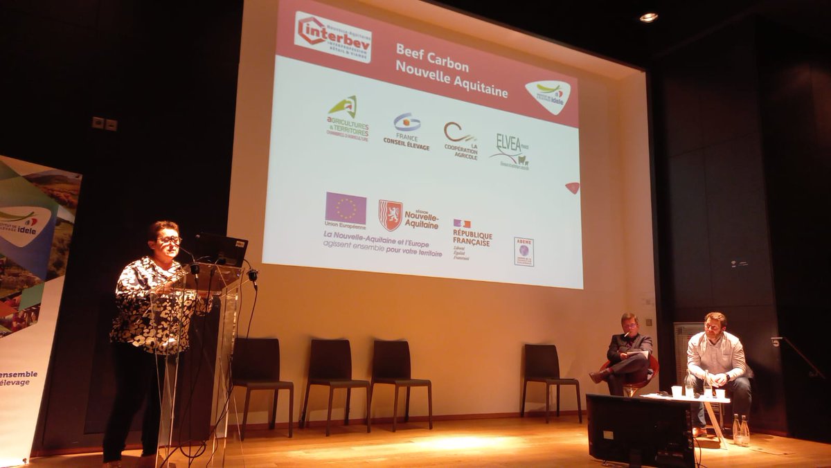 InstitutElevage's tweet image. 🔴 Direct | #GAViande 2023
Zoom sur #CAP2ER & projets vers la sobriété carbonée 🌍
↪ Témoignage sur le programme #BeefCarbon Nouvelle Aquitaine
👉 Impact positif sur le territoire 👍
👉 700 éleveurs participants
👉 50 conseillers formés
Avec Maryvone Lagaronne
