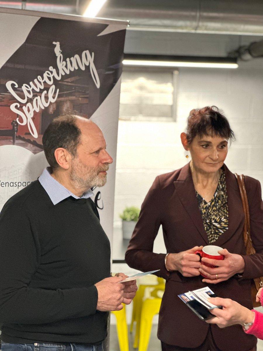Venaspace's tweet photo. Our community managers hosted the 1st #Exeter Business Meeting of 2023 with @YPartnerships. 🐇

We were thrilled to meet new &amp; old #connections in our  #communityhub, #TheRabbitHole, compete with a pool table and beer tap. 🤝 

The event is run quarterly, so stay tuned. 👀 https://t.co/ZzrzlG4w7T