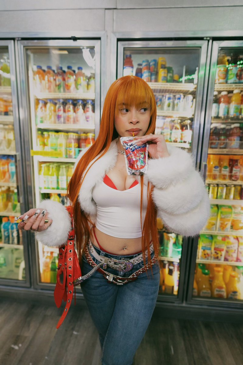 willfulchaos's tweet photo. ICE SPICE WATCH OUTTT https://t.co/hgCGapBw8f