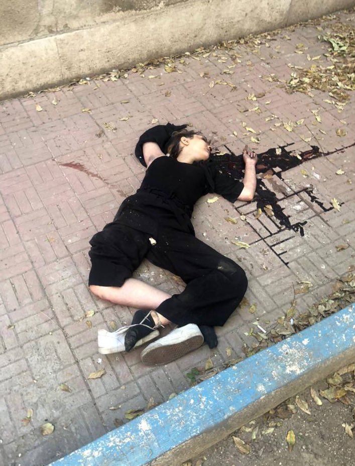 myfootkin's tweet photo. @JosepBorrellF @mariaressa @rapplerdotcom You can’t close your eyes on all children that killed by #IRGCterrorists , please think about it , if your child was one of them , what you said? You can’t ignore 80 million Iranian people, have you seen them killed by #IRGCterrorists on the street ?
#MahsaAmini https://t.co/VPee5mzWMI
