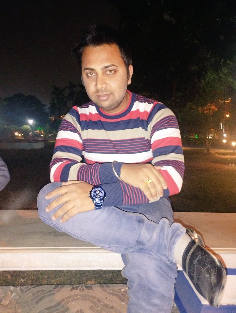 ModeleRahul's tweet image. 