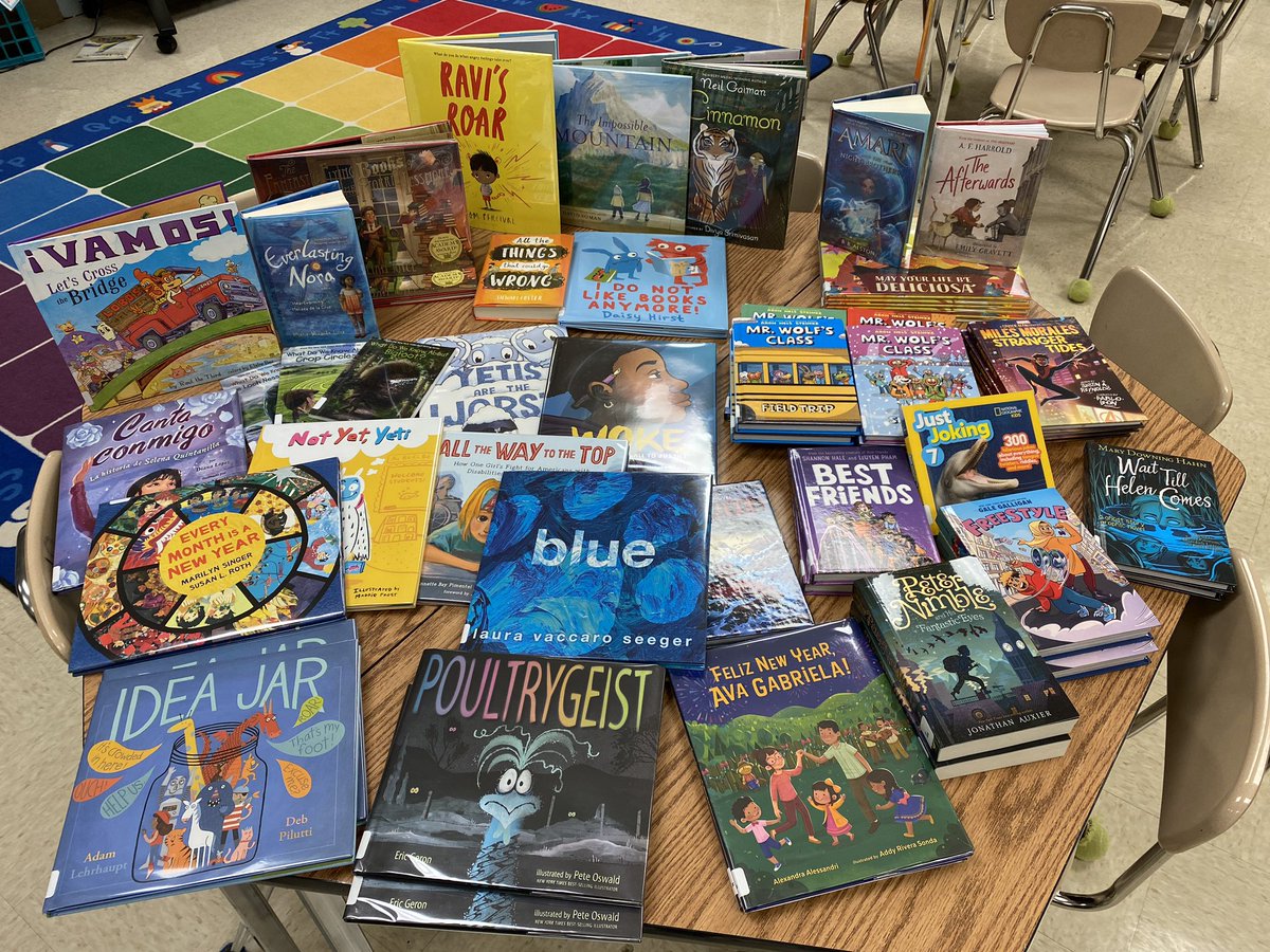 I love book delivery days 🥰