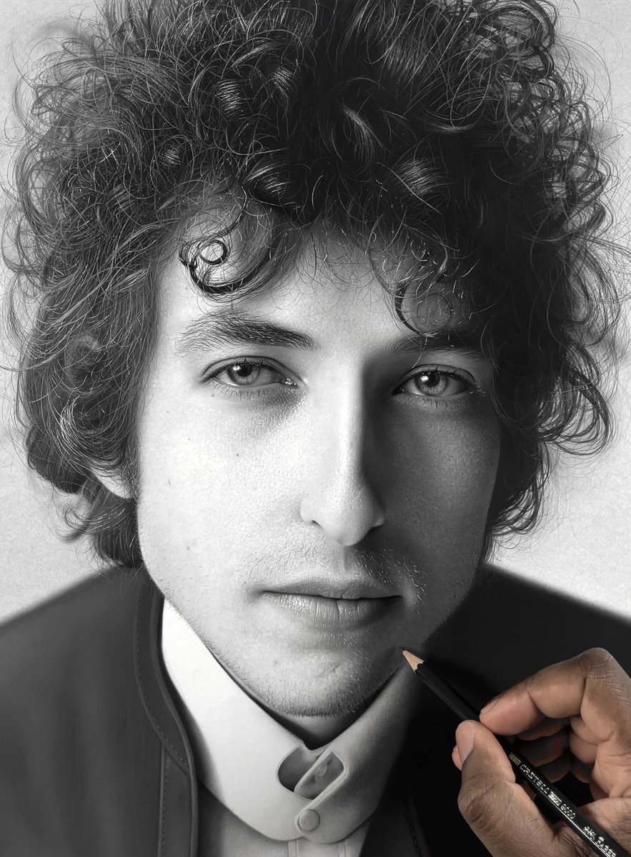 KOkaforart's tweet photo. Medium: Pencil on paper
Size: 42 x 39cm
Year: 2023

Bob Dylan was truly an enigma of a being to capture. Even after 575 hours 'completing a portrait drawing of him, there still lies so much depth to his presence that has left me feeling compelled to discover more. https://t.co/jAD7H3bIi1
