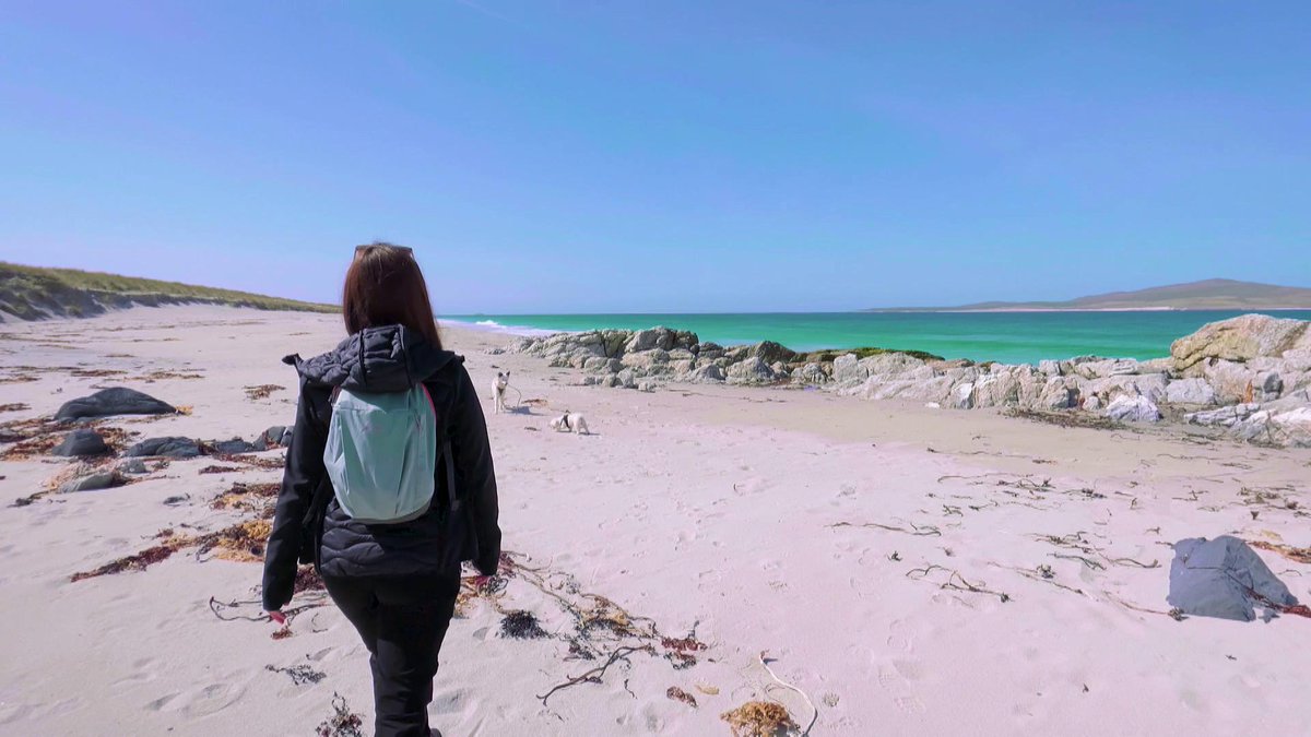 Iain Robertson discovers the astonishing beauty of the Western Isles, encountering idyllic beaches, daunting hills, mysterious monuments... and a surprise visitor from LA.

bbc.in/3IGgwlN