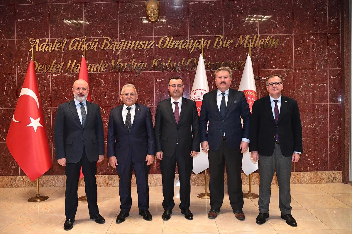Memduh Büyükkılıç