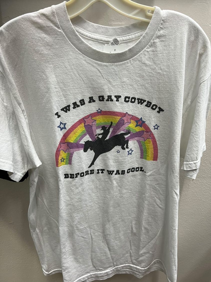 strangethrift's tweet image. 