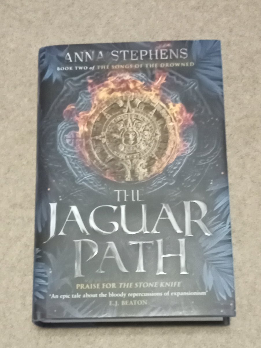 andyangel44's tweet photo. I'll be reviewing @AnnaSmithWrites' #TheJaguarPath (#BookMailIsTheBestMail) #TheSongsOfTheDrowned #Book1 for @annecater's @RandomTTours soon.
Picture 2 is the series so far.
#2ChonkyBooks #ILikeBigBooksAndICannotLie #Grimdark #AnnaRocks https://t.co/tQerSmvvMC