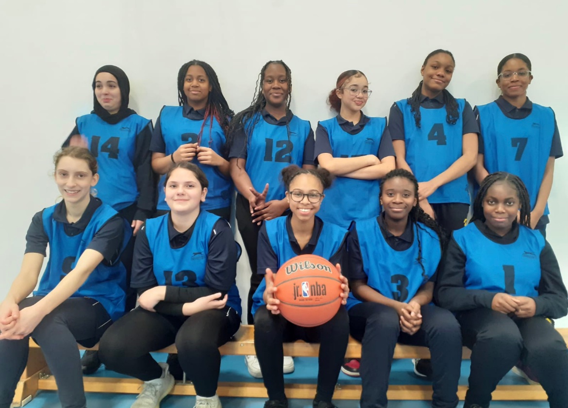 Year 8 girls beat WSFG 15- 6 in their first game of the