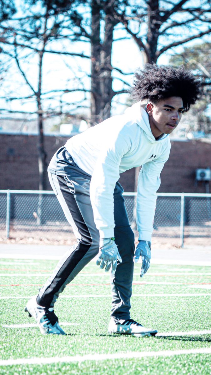 KhyreeCoston30's tweet photo. Good work at V7 tryouts Sunday. https://t.co/RHIaXpwNKS