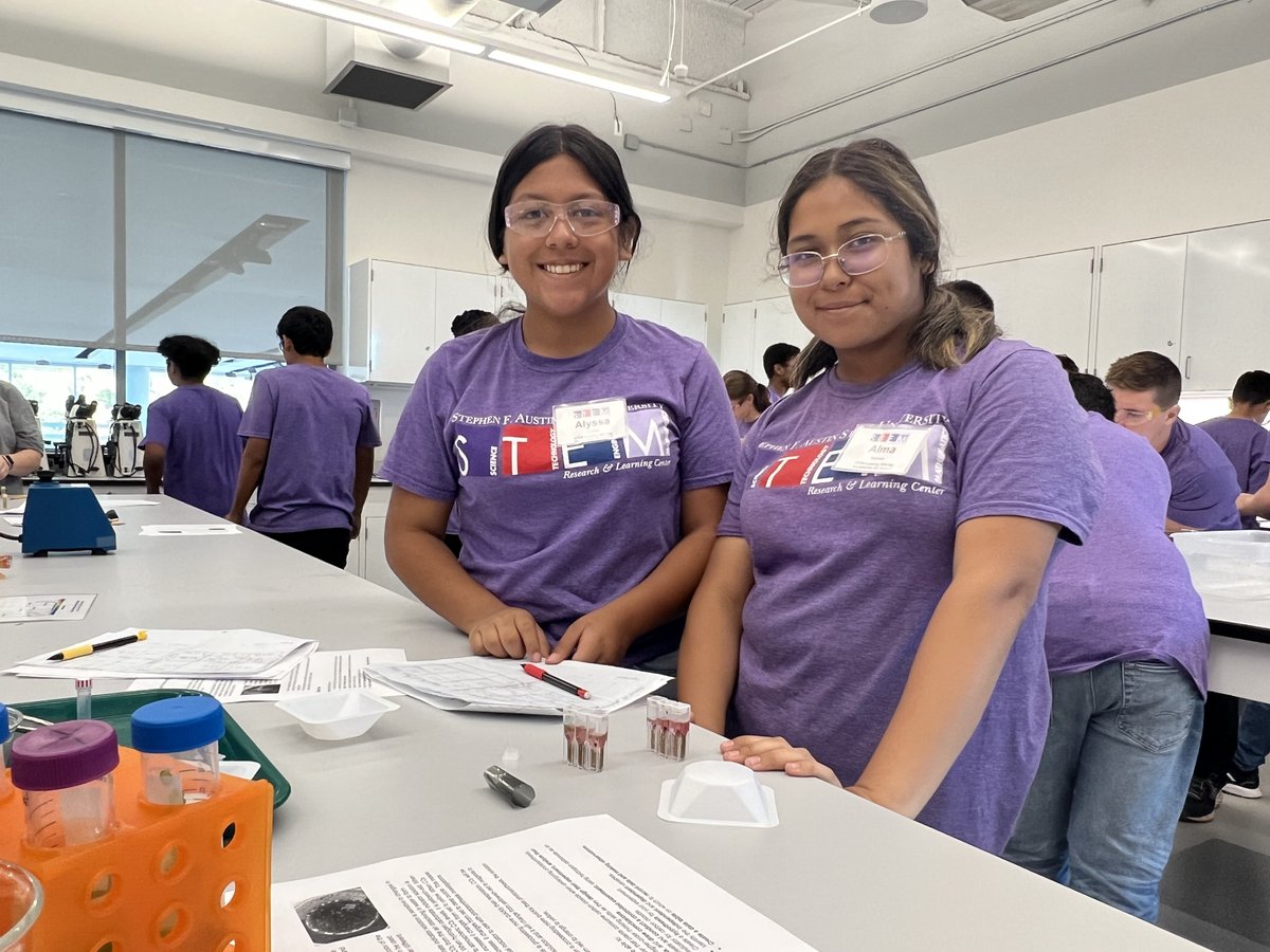 SFASTEMcenter's tweet photo. STEM Academy - Biology
In this lab, students developed their own experiment to create algae beads. This allowed them to investigate photosynthesis.
#STEMAcademy #SFASU #ColeSTEMBuilding #NISD #Biology #Photosynthesis #Algaebeads https://t.co/6JYdXF21G9