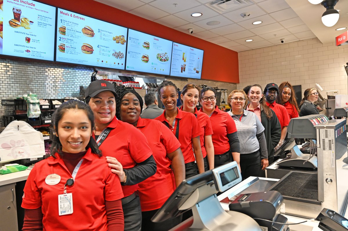 Orlando International Airport tweet media