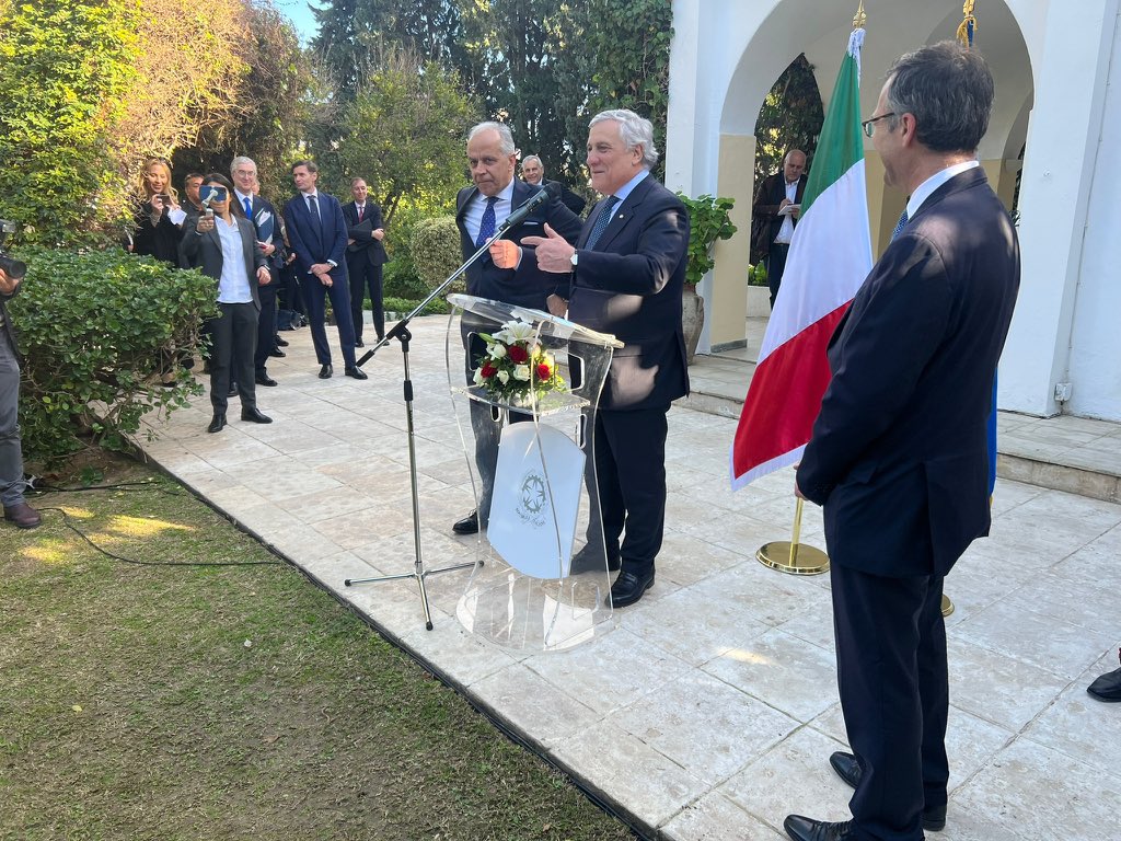 🇮🇹🇹🇳 Il Vice Presidente del Consiglio e Ministro degli Affari Esteri e della Cooperazione Internazionale, Antonio #Tajani, è in missione in #Tunisia con il Ministro degli Interni, Matteo #Piantedosi.