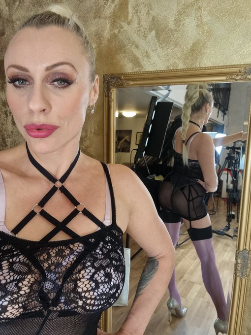 Back to my studio shooting VR this coming project will blow your mind..#squirt #fisting #anal #analqueen<a href="/tag/gorgeous"class="tags"><span>#gorgeous</span></a><a href="/tag/anal"class="tags"><span>#anal</span></a><a href="/tag/squirt"class="tags"><span>#squirt</span></a><a href="/tag/gape"class="tags"><span>#gape</span></a><a href="/tag/fisting"class="tags"><span>#fisting</span></a><a href="/tag/analqueen"class="tags"><span>#analqueen</span></a>